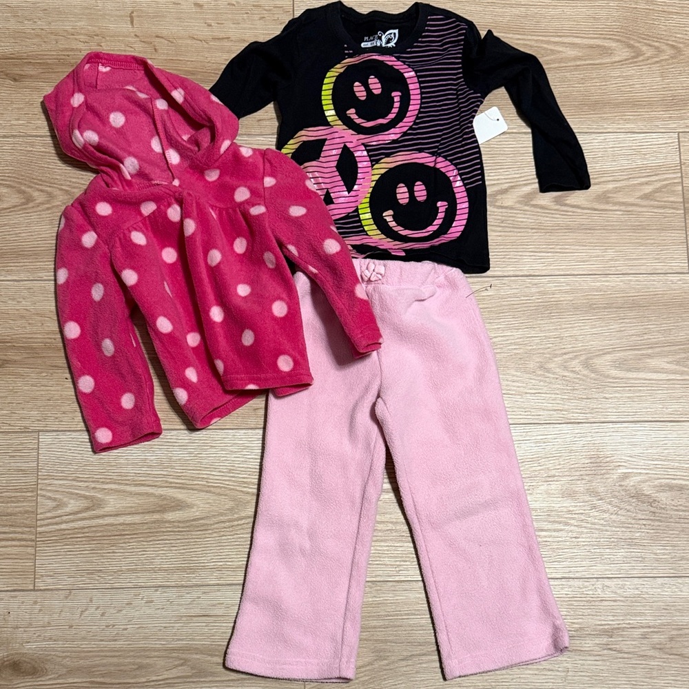 Girls 3 pieces Children’s Place Pink and Black Outfit. Fleece hoodie and pant